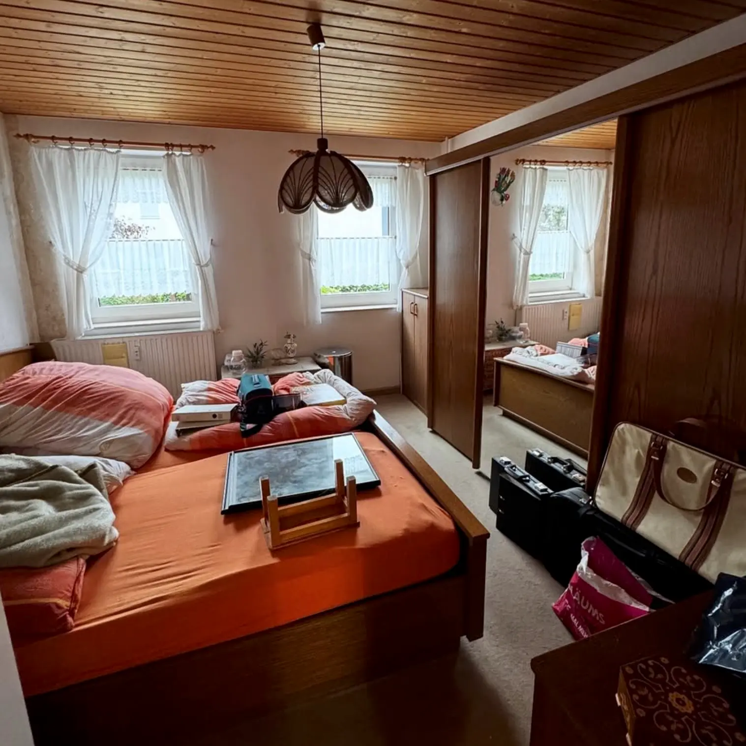 quellenberg_dienstleistungen_haushaltsaufloesung17 Schlafzimmer vor Haushaltsauflösung in Dortmund